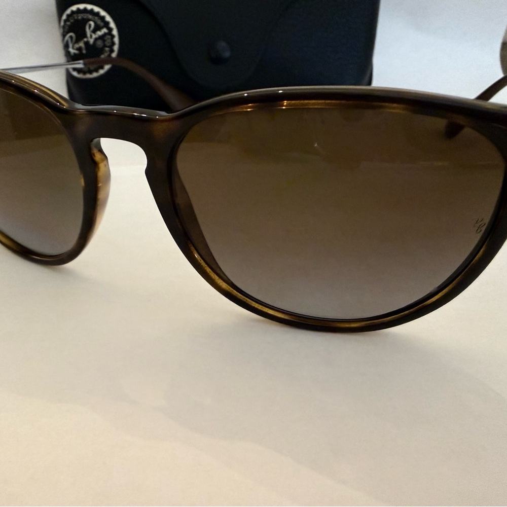 Ray-Ban Women's Erika Round Brown Sunglasses - Picture 6 of 9